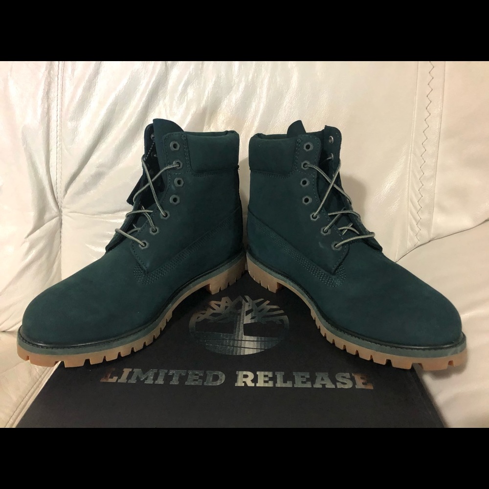 Timberland 6 Inch Premium Dark Green Boots Limited - Picture 4 of 7
